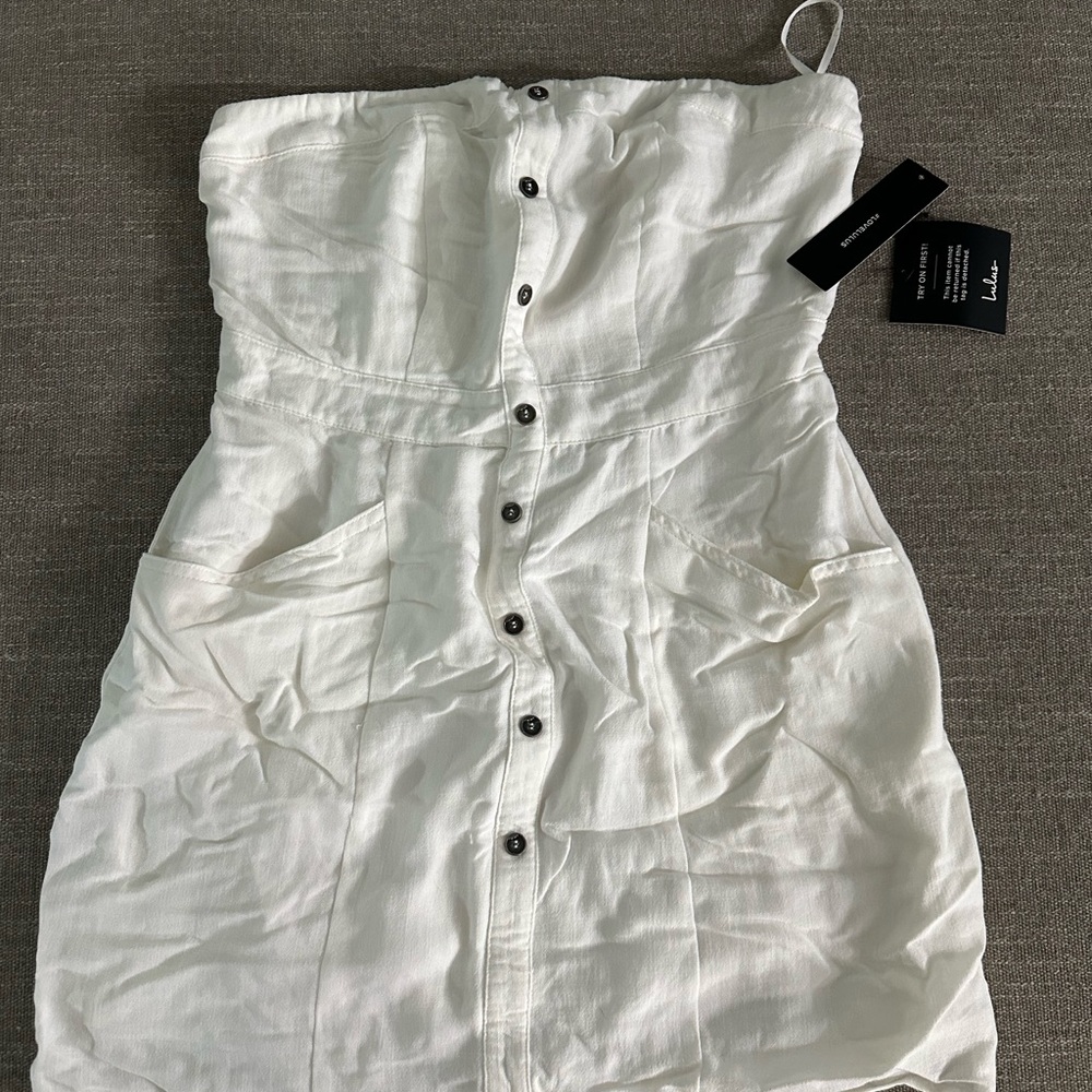 Lulu's White Strapless Sheath Dress Casual